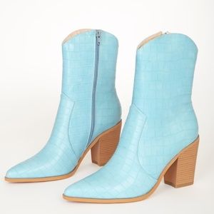 Lulus Eleora blue crocodile-embossed mid calf high heel boots